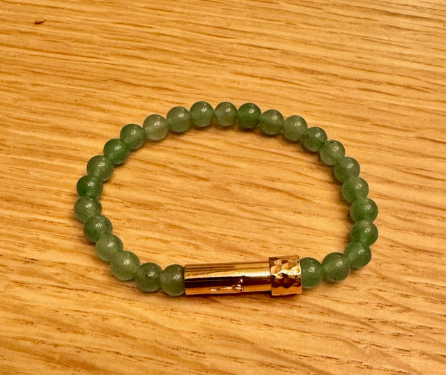 AVENTURINE - stone of LUCK + SUCCESS + PEACE